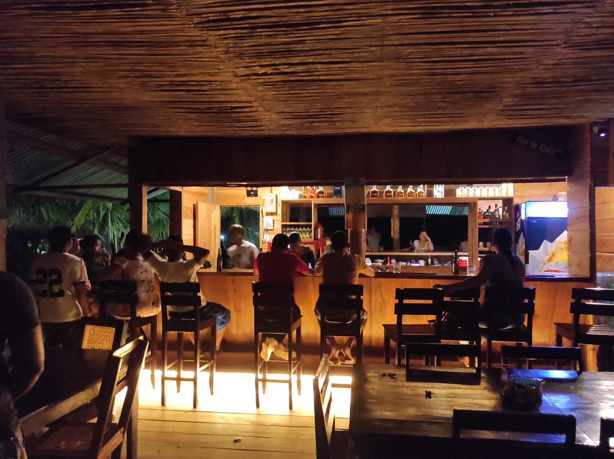 Paraiso Beach Hotel Brig Bay Eksteriør billede